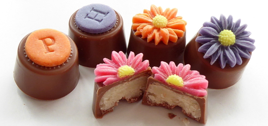 Personalised chocolate boxes of marzipan daisies